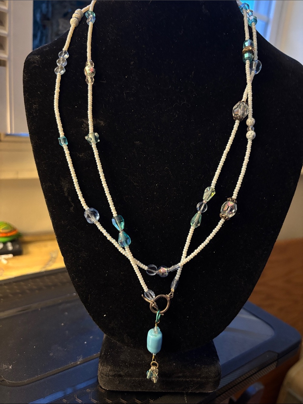 Handmade white & turquoise crystal necklace 925 toggle